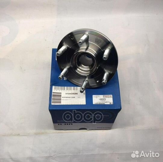 Ступица в сборе передняя cadillac escalade, CHE