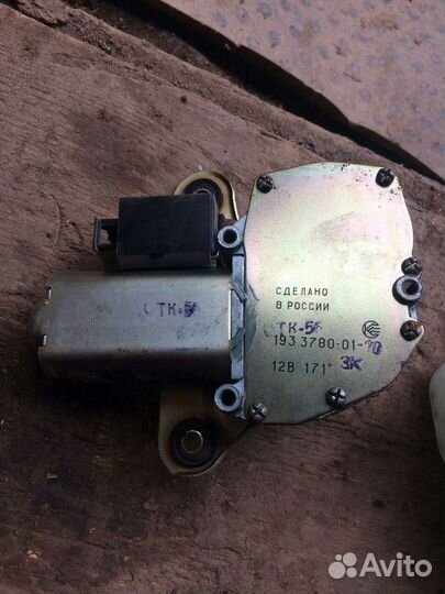 Моторчик дворников Шеви niva