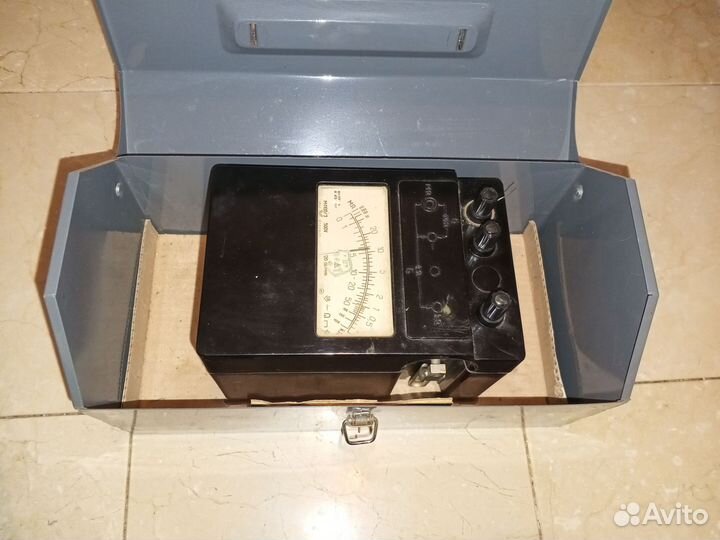 Мегаомметр М4100/3, 500Вольт, СССР