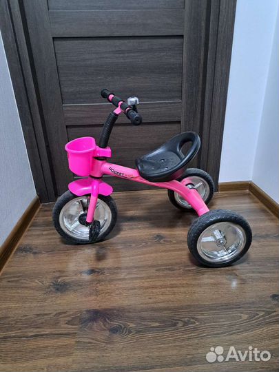 Детский трехколесный велосипед на запчасти