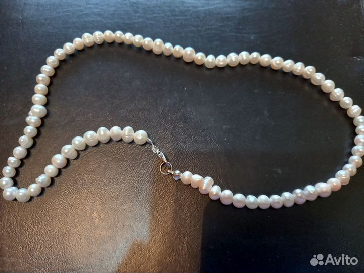 Перламутровое ожерелье Жечужное