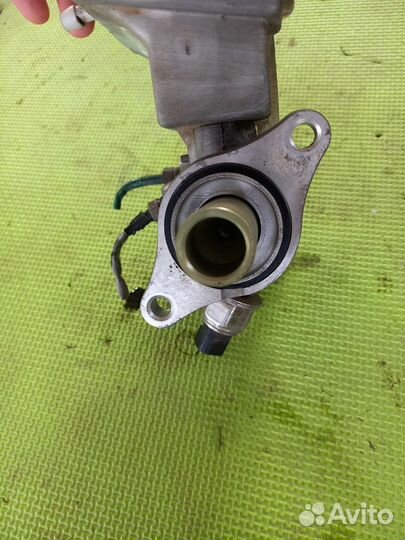 Главный цилиндр тормозной 