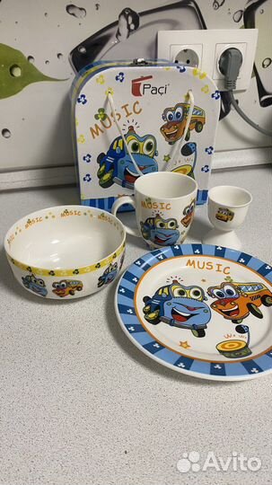 Детский набор столовой посуды