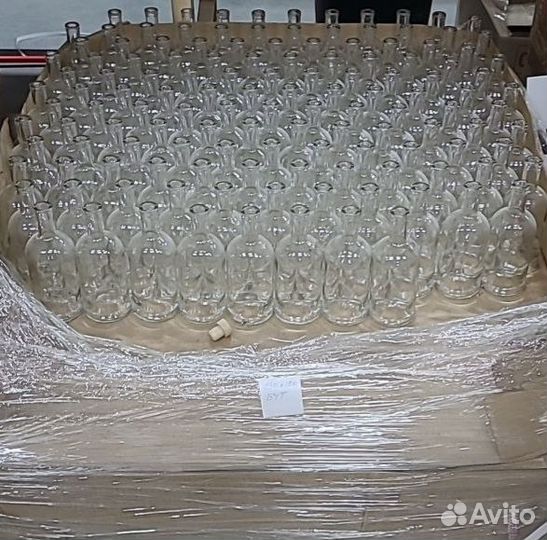 Стеклянная бутылка 0.5л