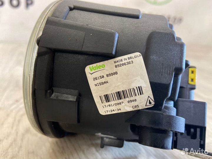 Фара противотуманная передняя Nissan Note E11