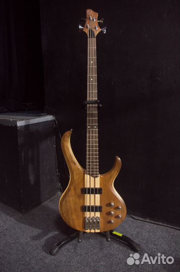 Бас-гитара Ibanez BTB670