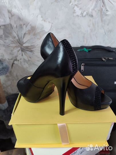 Туфли женские 39 размер натуральная кожа