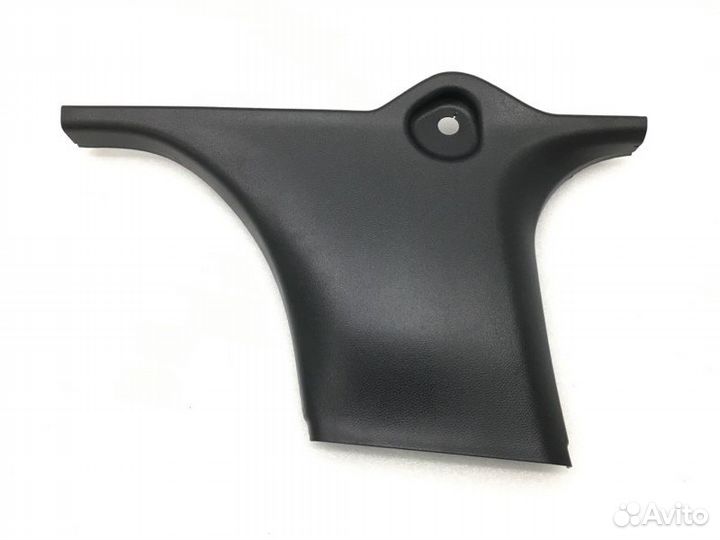 Обшивка стойки левая Mercedes Cla C117 1.6 2014