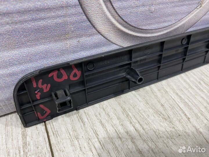 Накладка порога внутренняя nissan primera P12 Прав