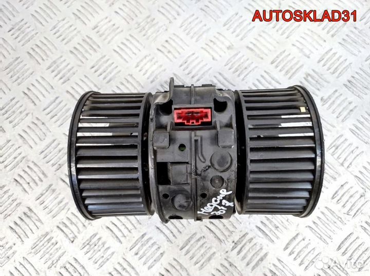 Моторчик отопителя Renault Megane 3 T1009074B