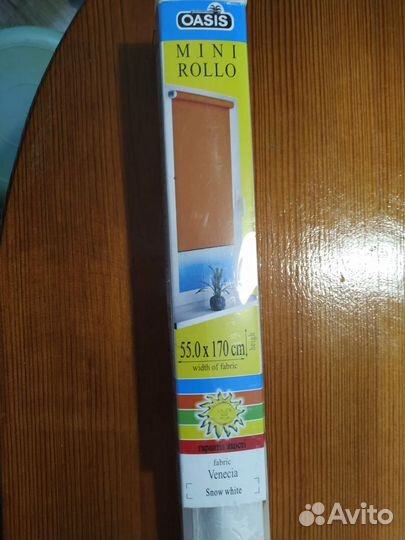 Ролл штора новая