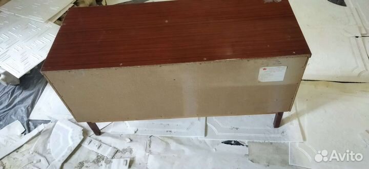 Тумба от трюмо