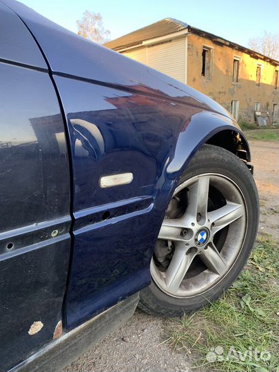 Крыло BMW e46 дорест правое