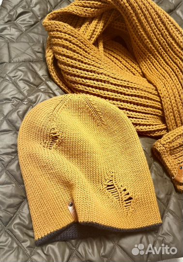 Шапка женская вязаная ручная работа