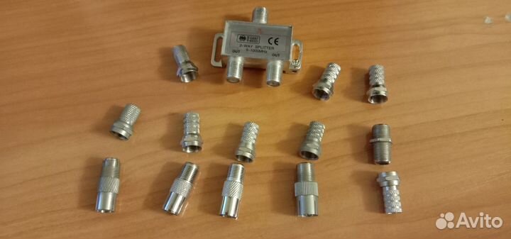 Антенный разветвитель и F-разъёмы