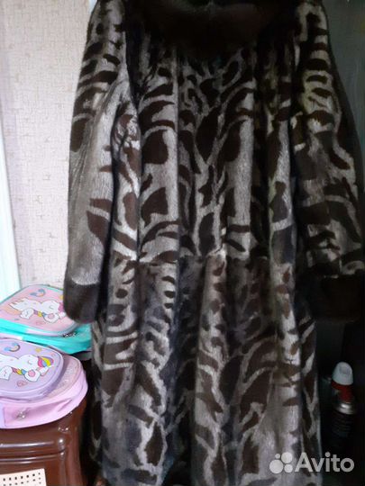 Шуба норковая с капюшоном 48 -52 длинная