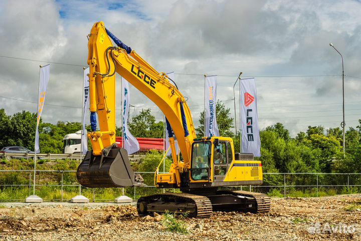 Гусеничный экскаватор LGCE (SDLG) E6300F, 2023