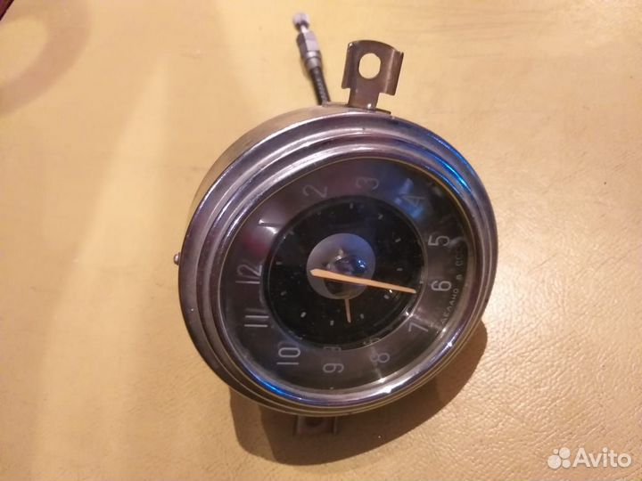 Часы от газ 21