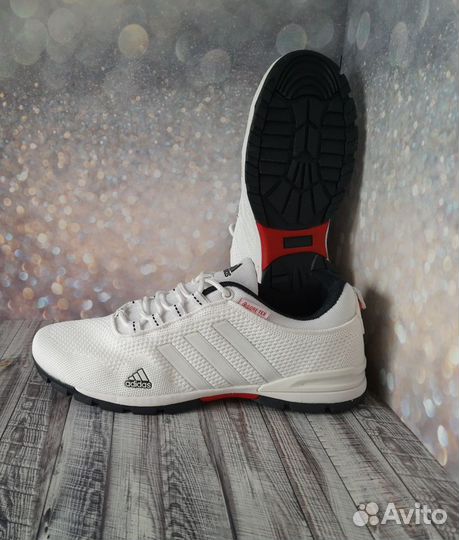 Кроссовки белые Adidas лето артикул 7120