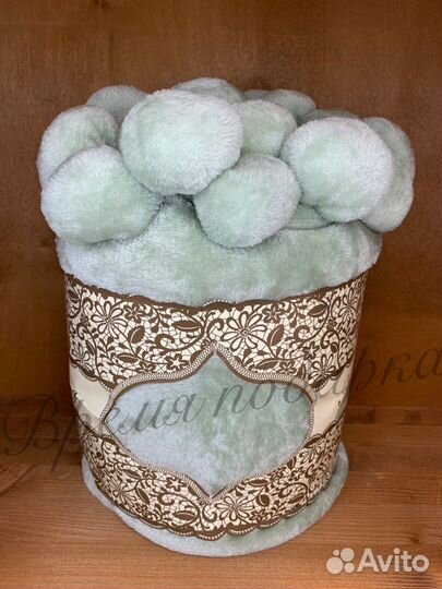 Подарок Плед с бубонами