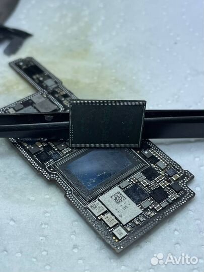 Профессиональный ремонт iPhone