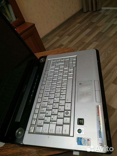 Ноутбук toshiba