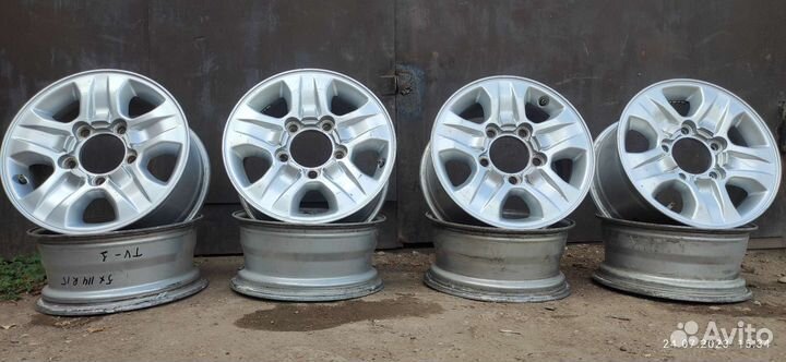 Оригинальные диски R16 Toyota Land Cruiser