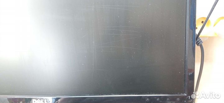 Монитор Dell 24