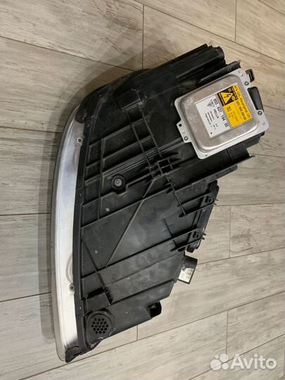 Фара левая Porsche Cayenne 957 2007-10г