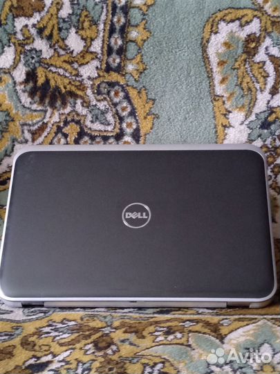 Ноутбук Dell старый