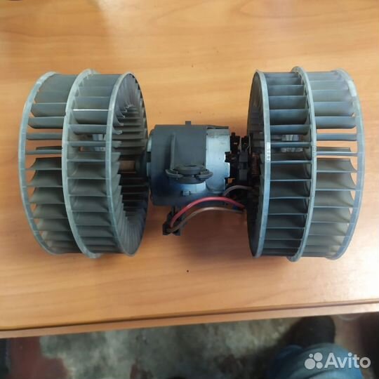 Моторчик отопителя Mercedes Benz Vito/Viano- (639)