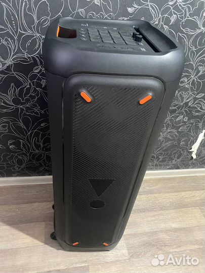Колонка jbl partybox 1000