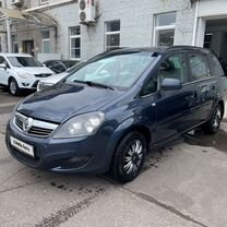 Opel Zafira 1.8 MT, 2011, 165 000 км, с пробегом, цена 648 000 руб.