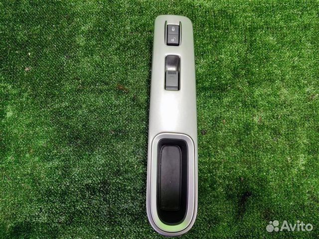 Кнопка стеклоподъемника Subaru Tribeca WX 2008