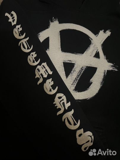 Vetements double anarchy