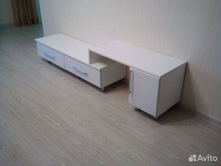 Тумба под тв