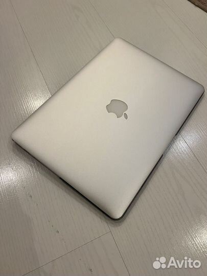 Apple MacBook Air 13 2015