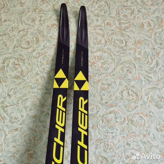 Лыжи беговые Fischer классические 197