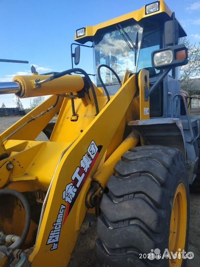 Фронтальный погрузчик XCMG LW300F, 2013