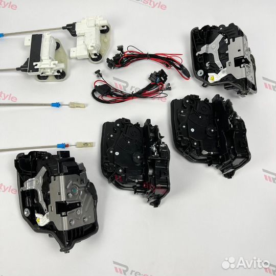 Доводчики дверей BMW X2 (F39) с 18 комплект S2128