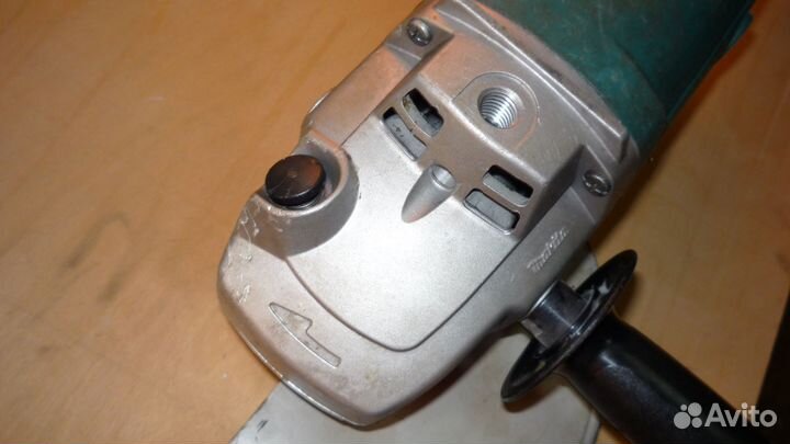 Ушм (болгарка 230) Makita 2000Вт