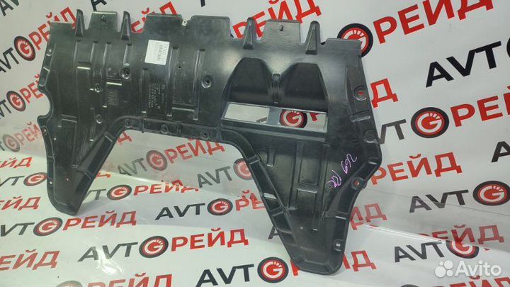 Защита двигателя Volkswagen Passat 3C5 BVY