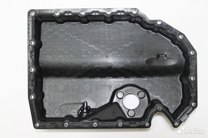 Поддон масляный VW 1.8-2.0TSI 06K103600R