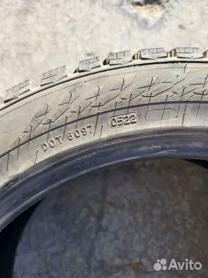 Nokian Tyres Hakkapeliitta 9 235/45 R18 98T