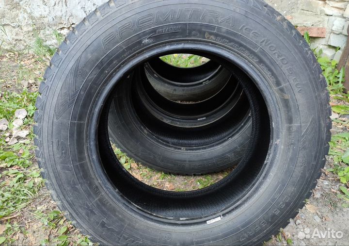 Maxxis Premitra Ice Nord NS5 (5 SUV) 235/65 R17