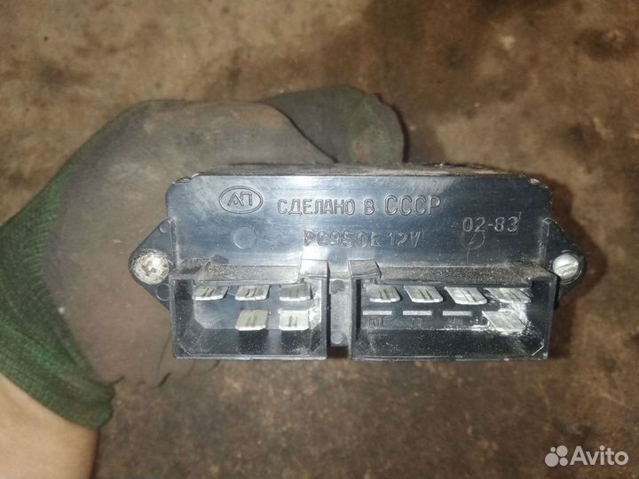 Блок реле поворотников москвич 2140, 2140 sl