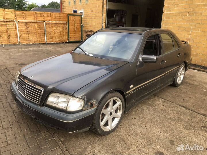 Радиатор кондиционера Mercedes-Benz C-Класс