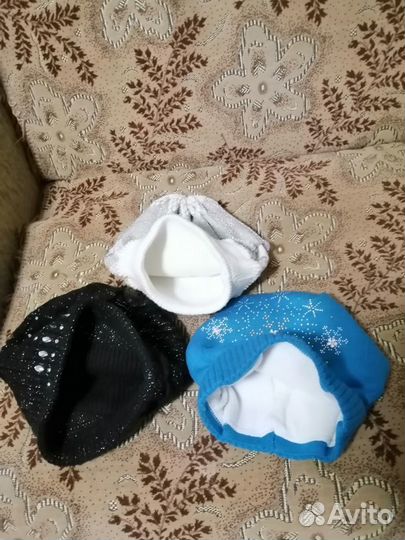 Шапки вязаные женские