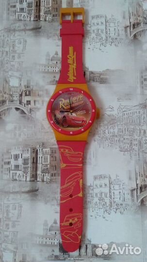 Часы настенные