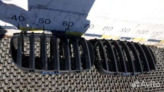 Решетка радиатора BMW X5 E70 (1NT04QF01)